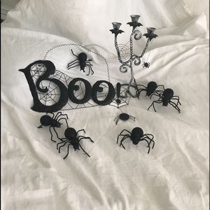 PRICE DROP!!!Halloween decor lot🕸🕷